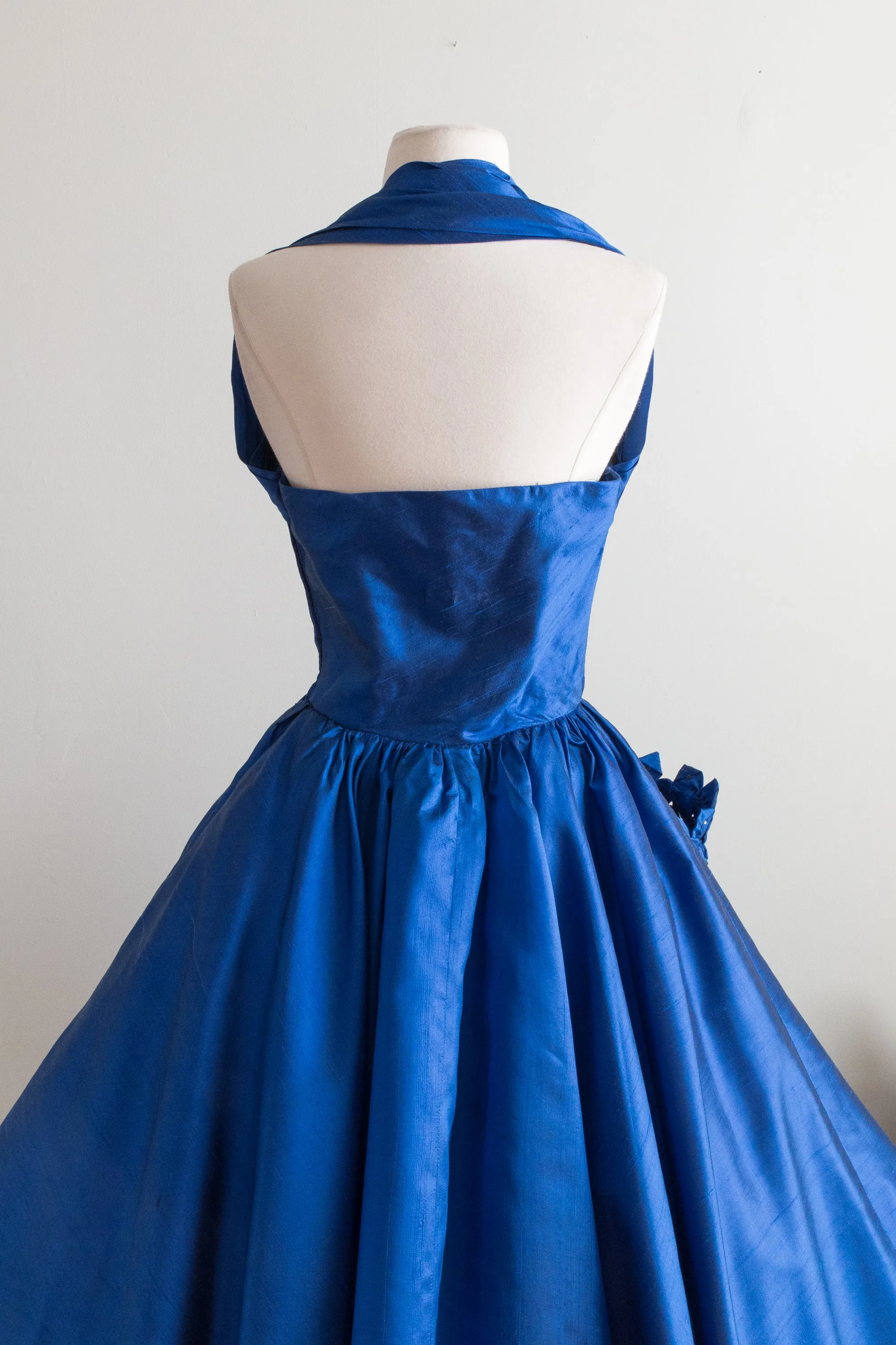 1950's Sapphire Blue Silk Party Dress With Rhinestones / Waist 27