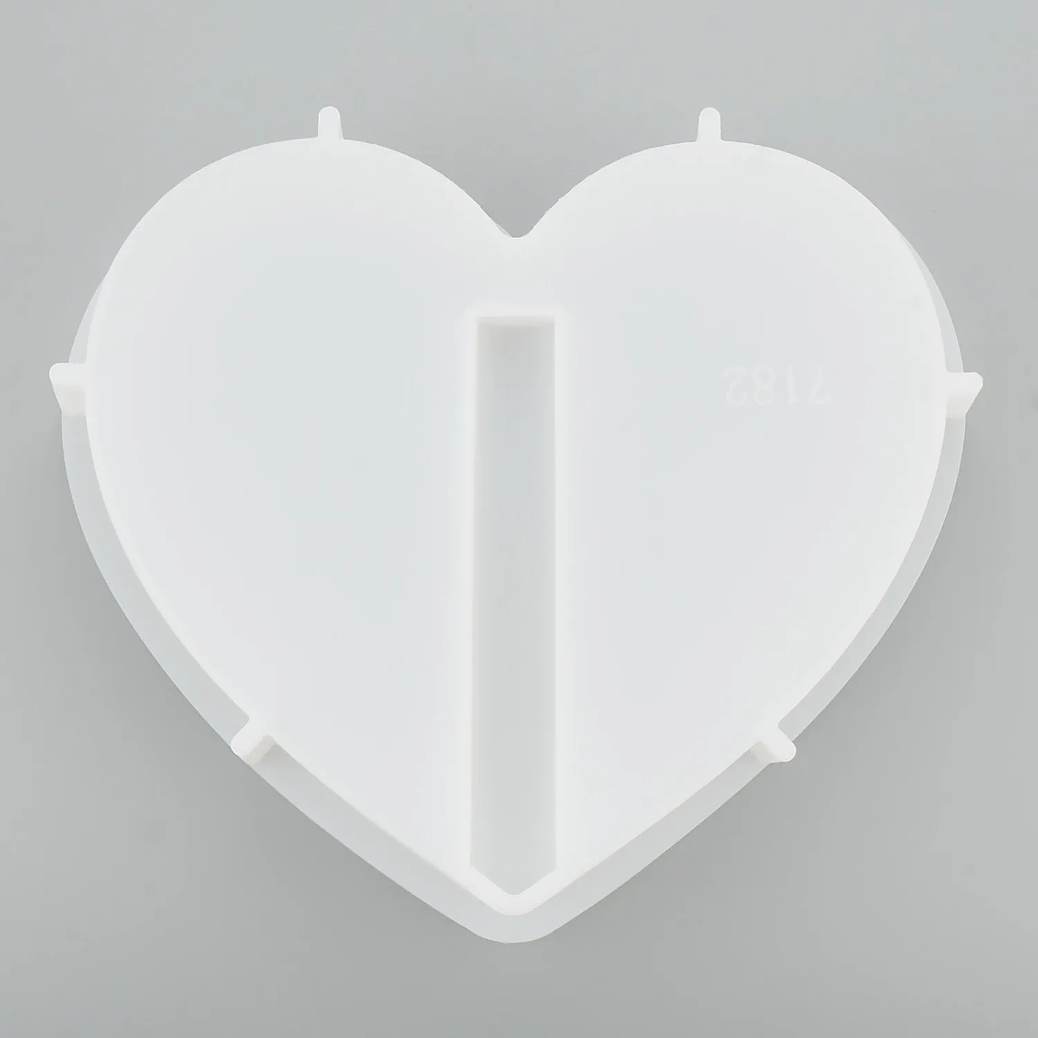 3D Heart Decorative with one Test Tubes Vase Silicone Mould, classic Design Vase Mould, Silicone Mould, Resin Crafts,Flower Holder