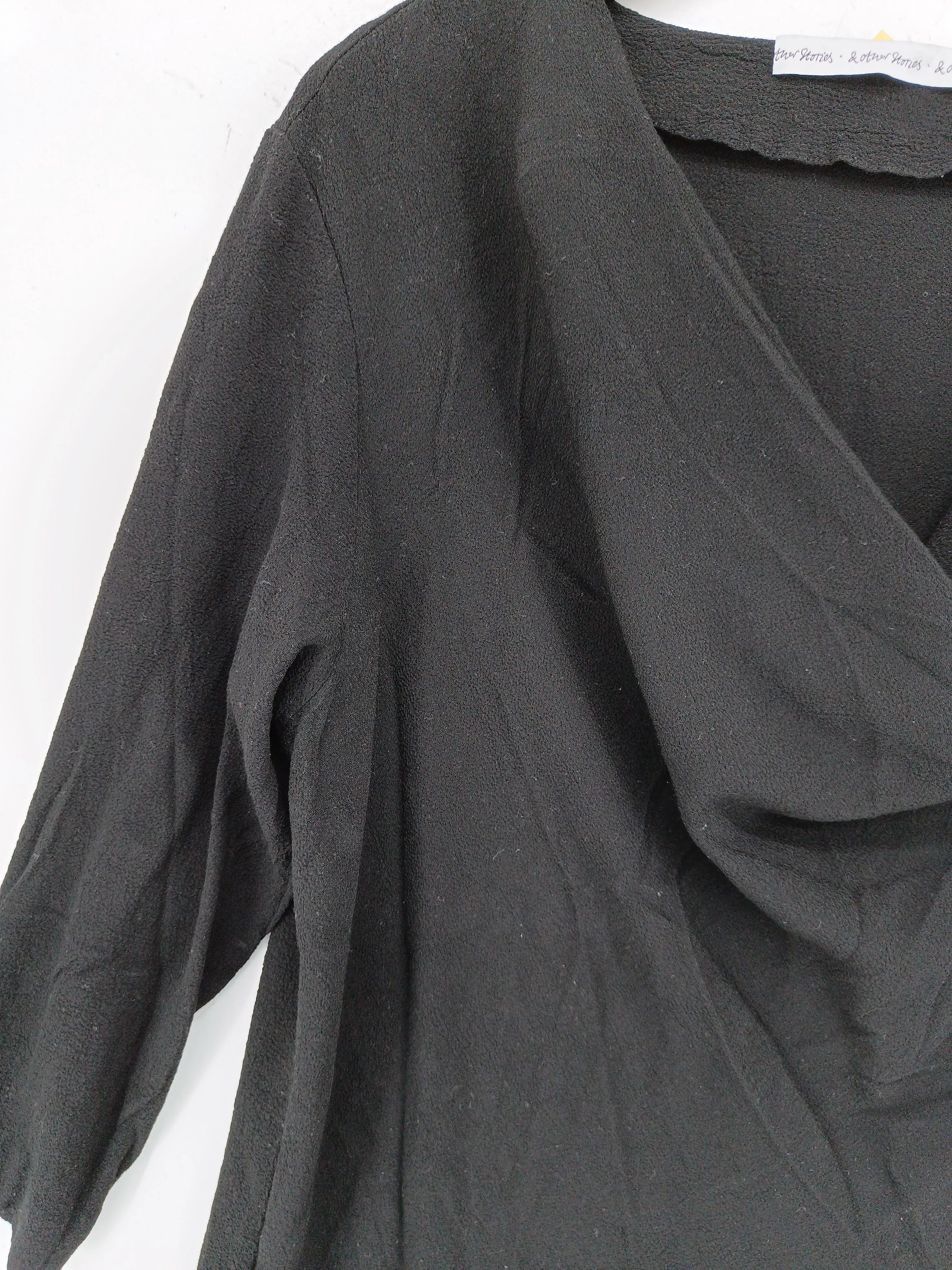 & Other Stories Women's Blouse Black 100% Viscose