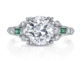 Antique  Art Deco Diamond and Emerald Ring in Platinum (circa 1920's)