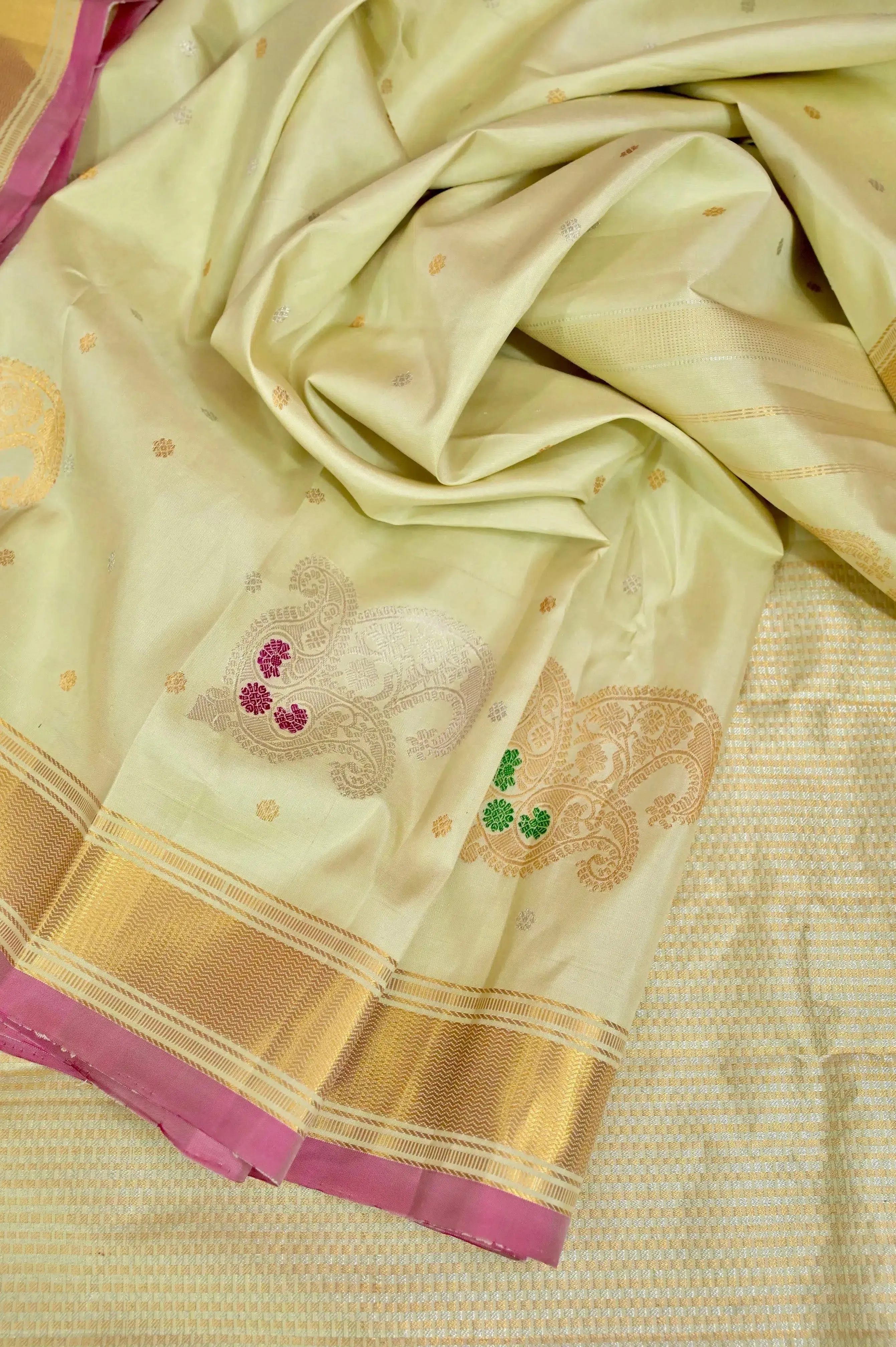 Cream Color Gadwal Silk Saree with Allover Buti and Meenakari Work