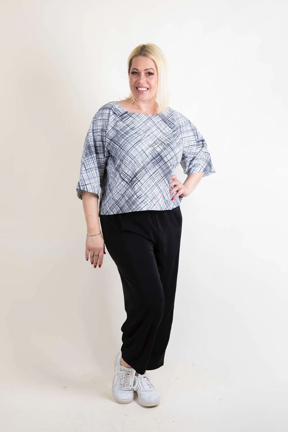 Ever Sassy - 63300 Grid Top