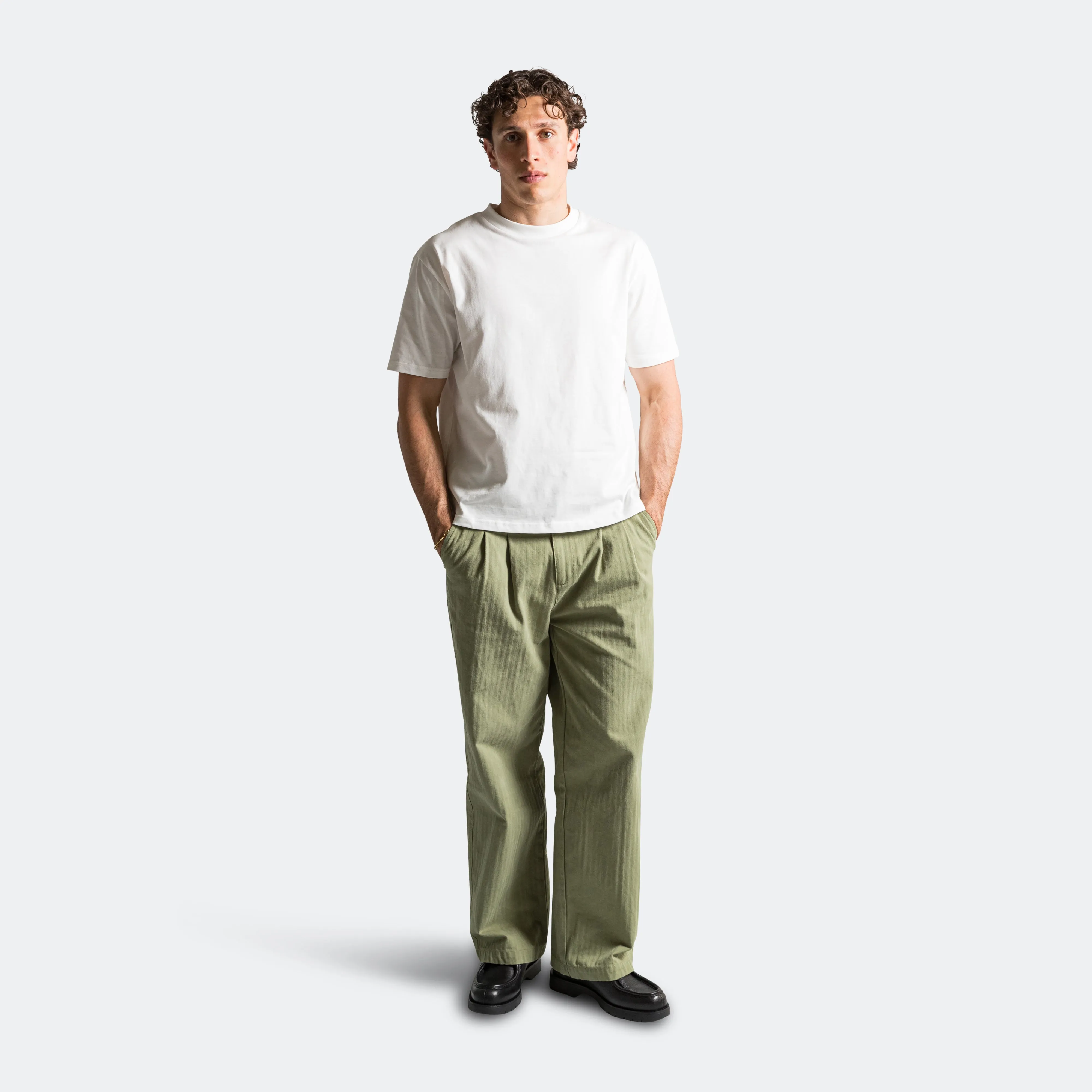 Pleated Herringbone Trouser - Olive